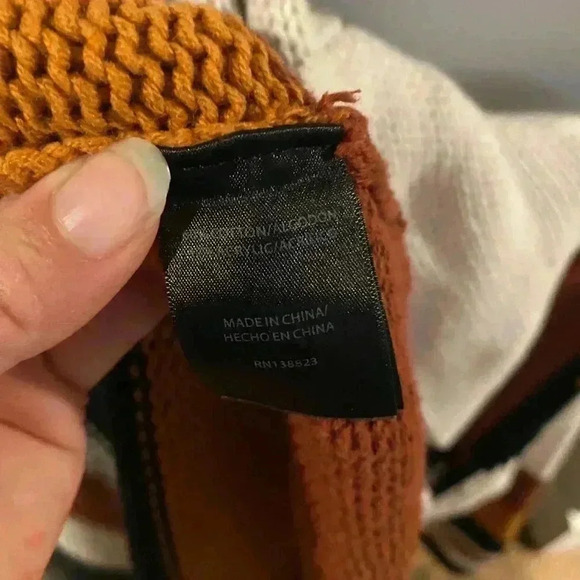 SHYANNE WOMEN'S SOUTHWESTERN STRIPED DUSTER CARDIGAN Medium Boho - Picture 9 of 10